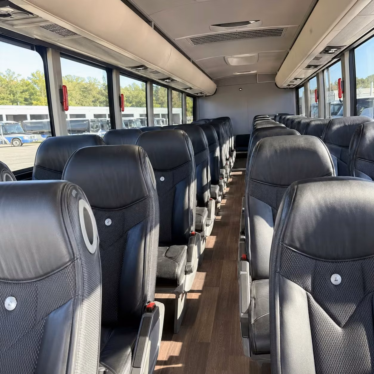 charter buses and party buses for memphis grizzlies games at fedexforum