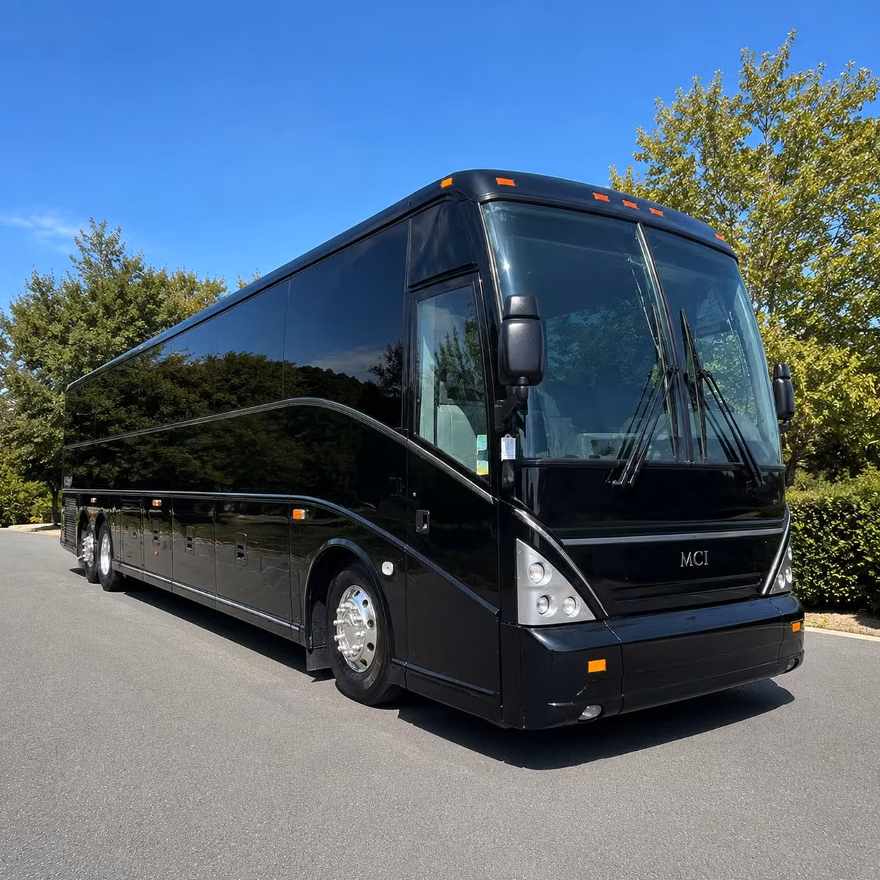 convention and conference shuttle bus rentals in memphis tennessee