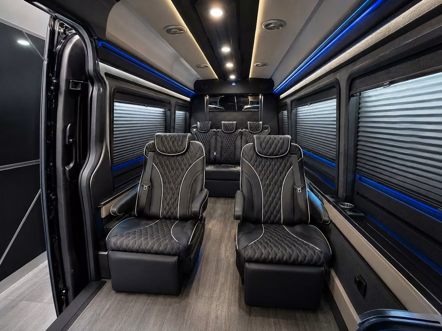 corporate and employee airport shuttle services in memphis