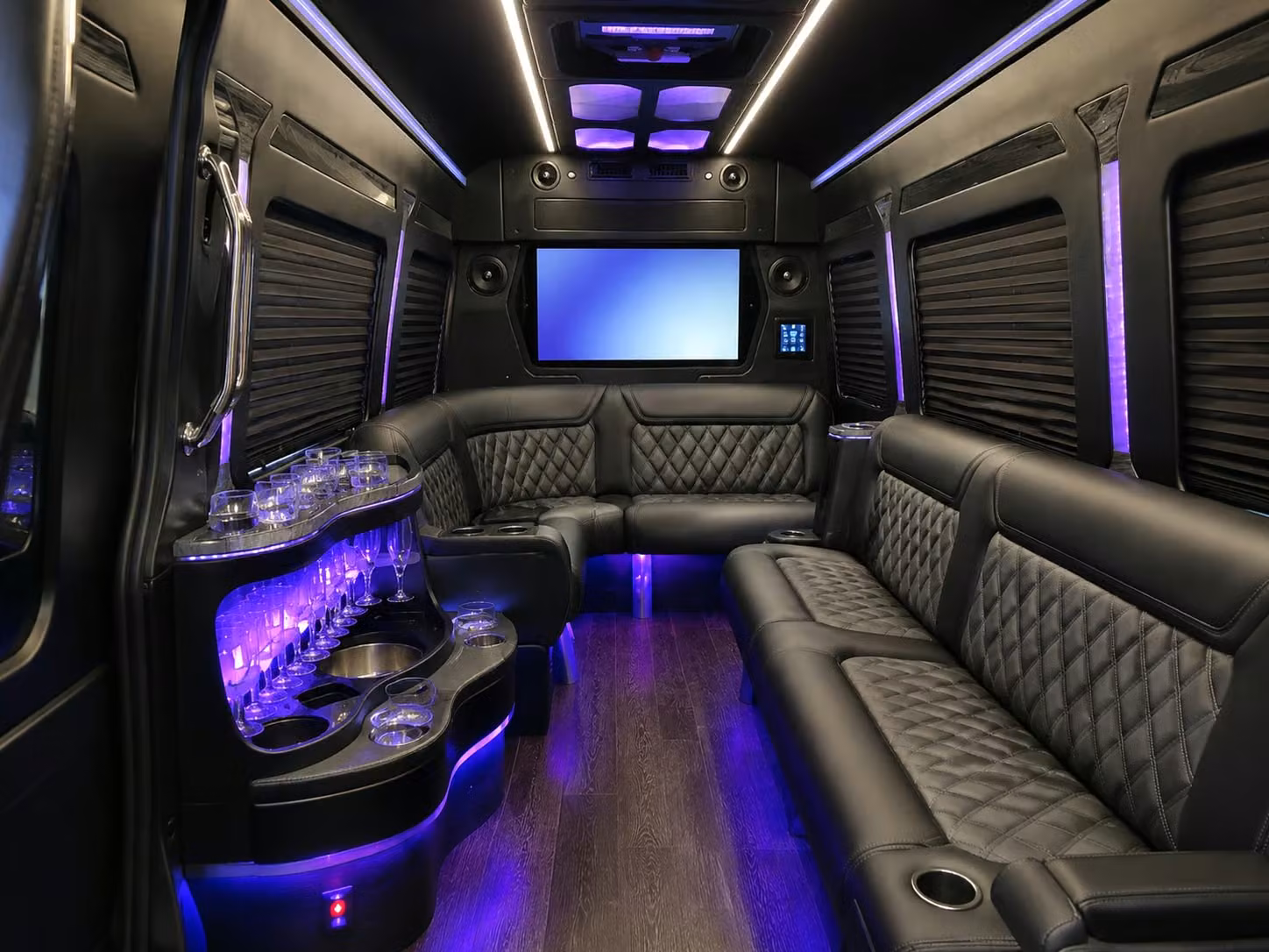 corporate event transportation for memphis business dinners retreats and team events