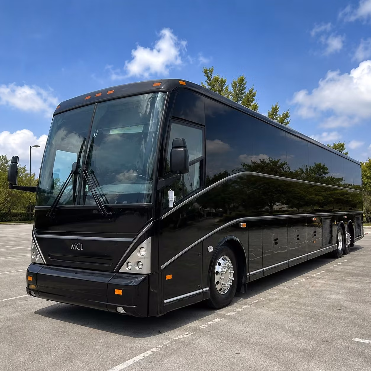 employee commuter shuttles and corporate campus transportation in memphis