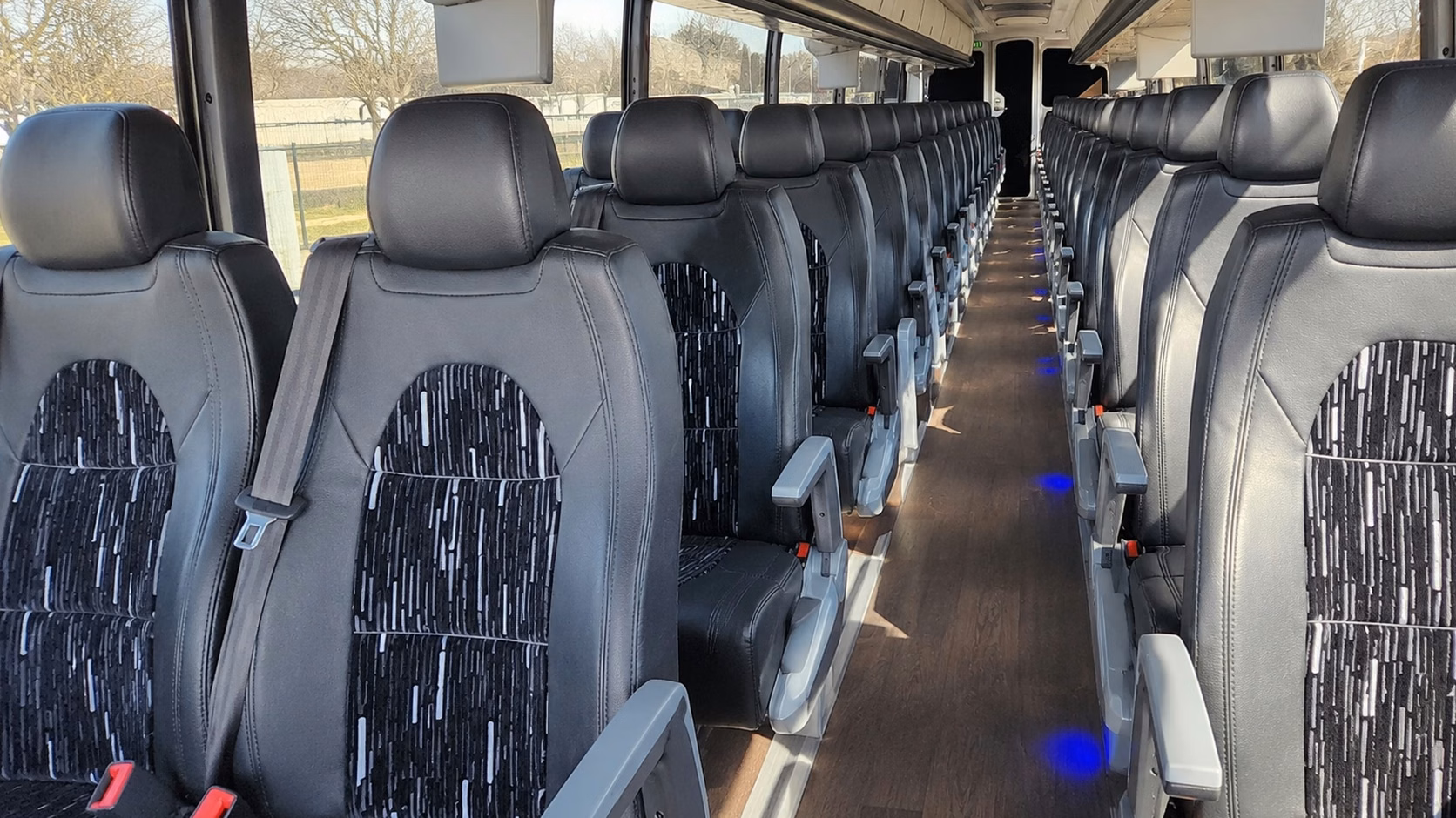 how the bus type you choose changes charter bus prices in memphis tennessee
