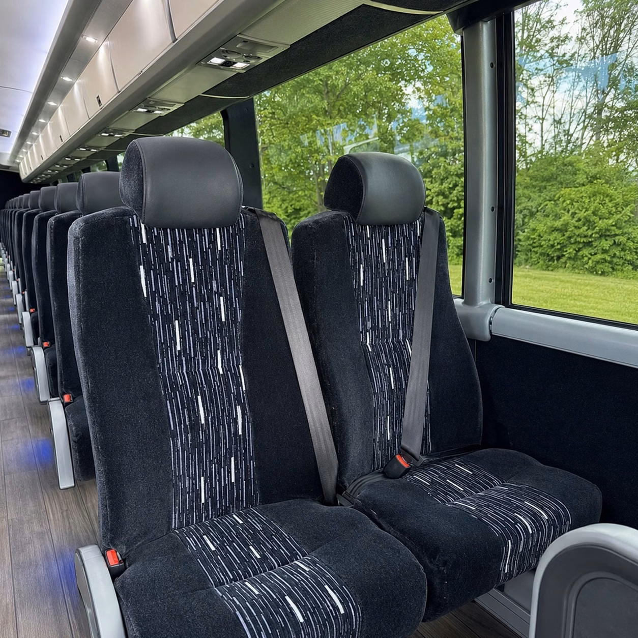 how where and when you re traveling affects memphis charter bus rates