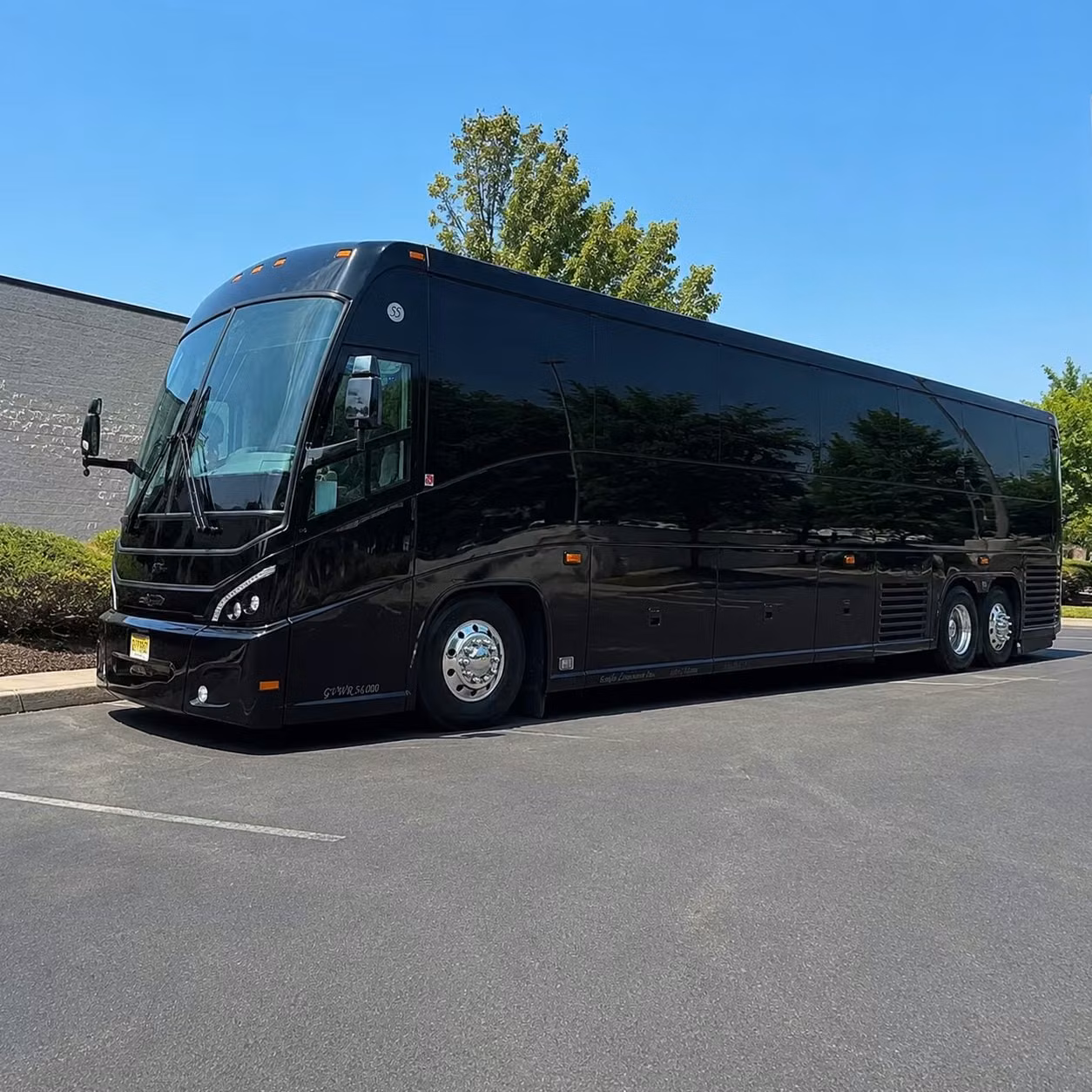 memphis charter bus rental exterior