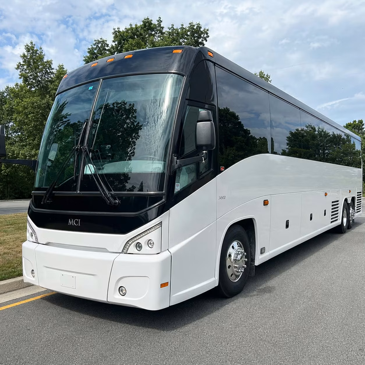 memphis corporate groups ride in comfort on long distance business travel