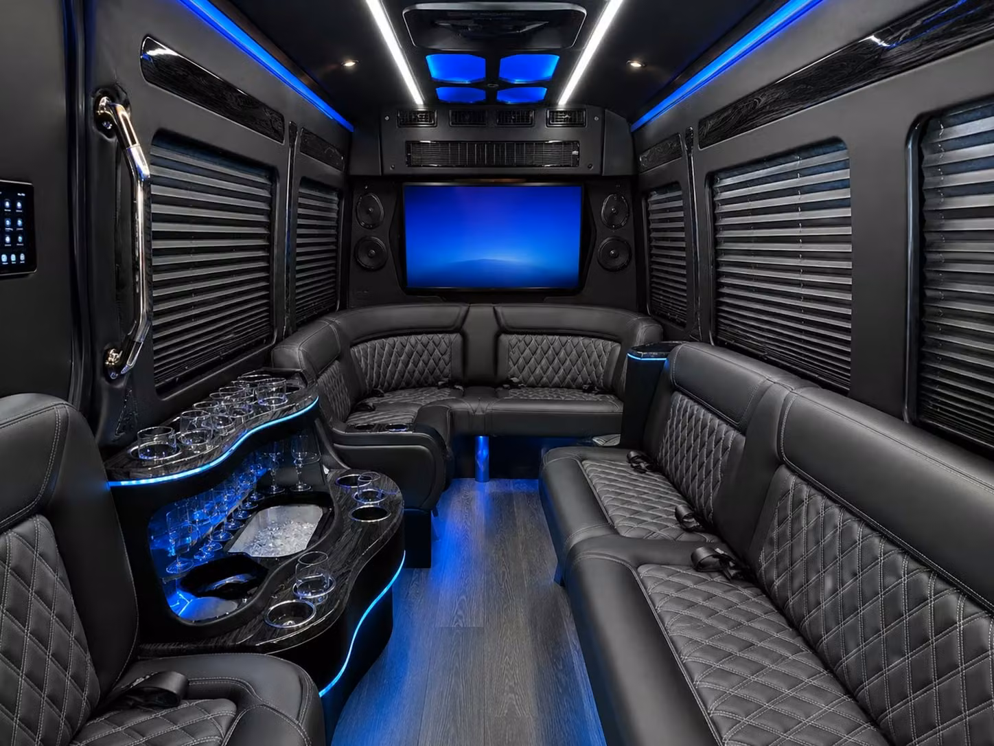 memphis sports fan transportation to fedexforum simmons bank liberty stadium