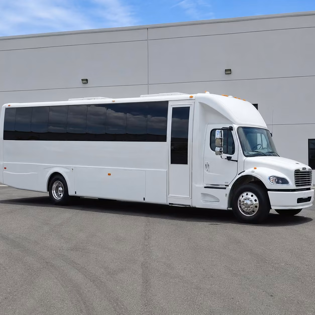 party buses for memphis proms at venues across the mid south
