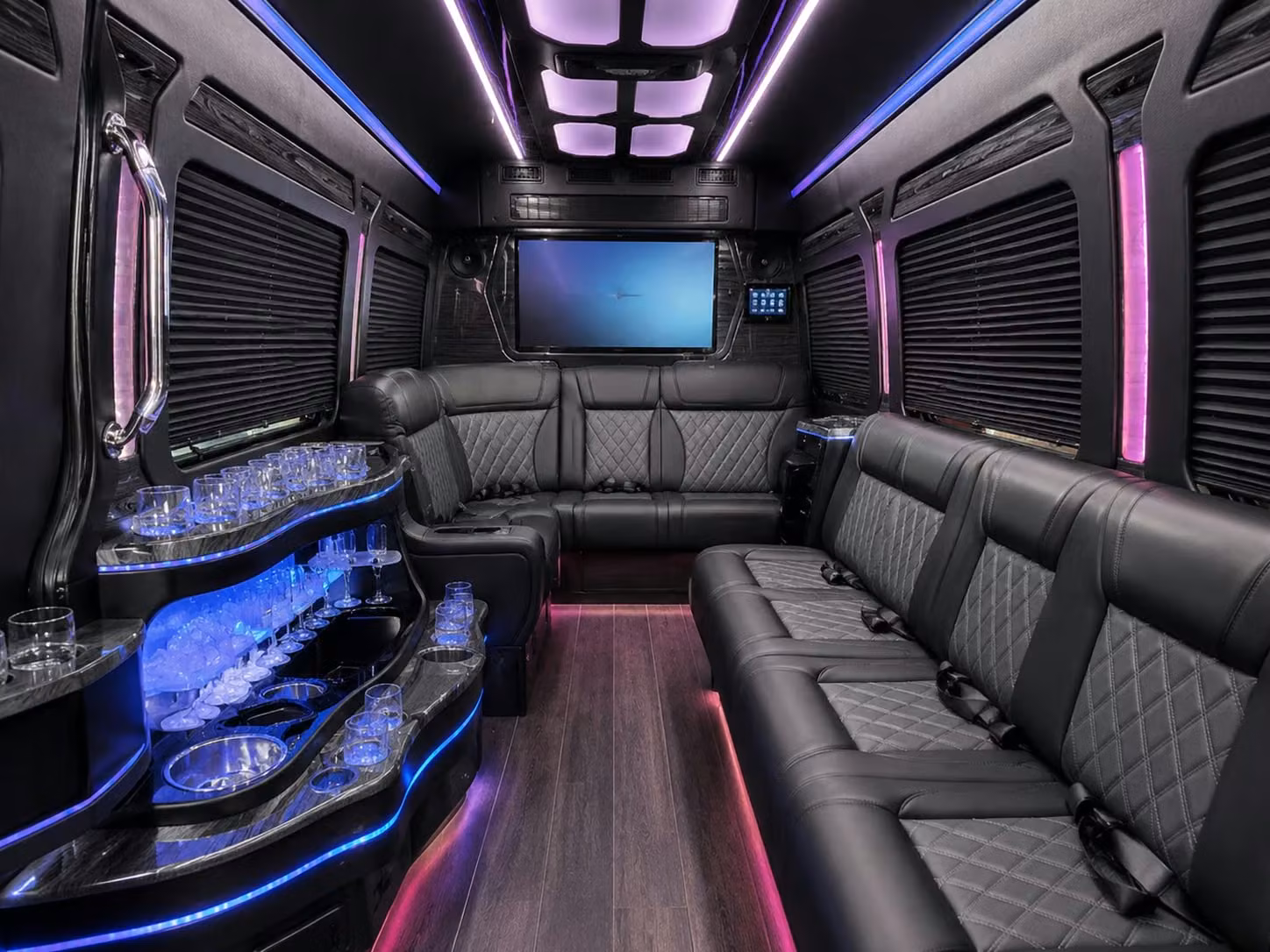 pink palace museum mud island and brooks museum bus rentals for memphis schools