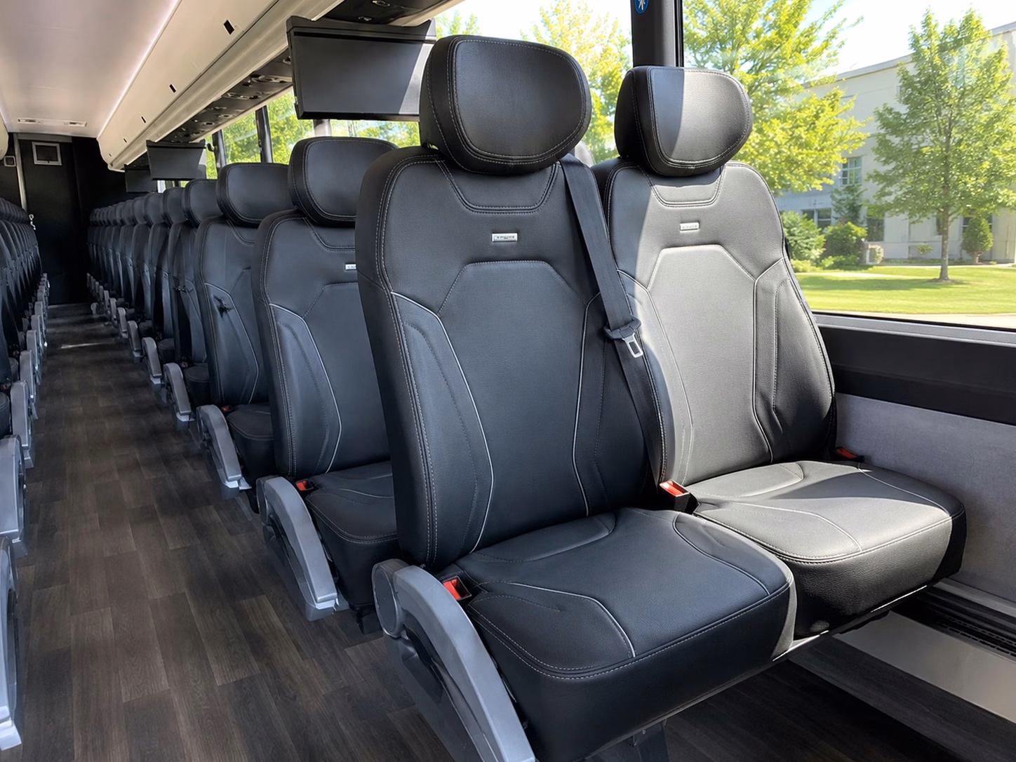 sports team transportation for youth high school and college athletics in memphis