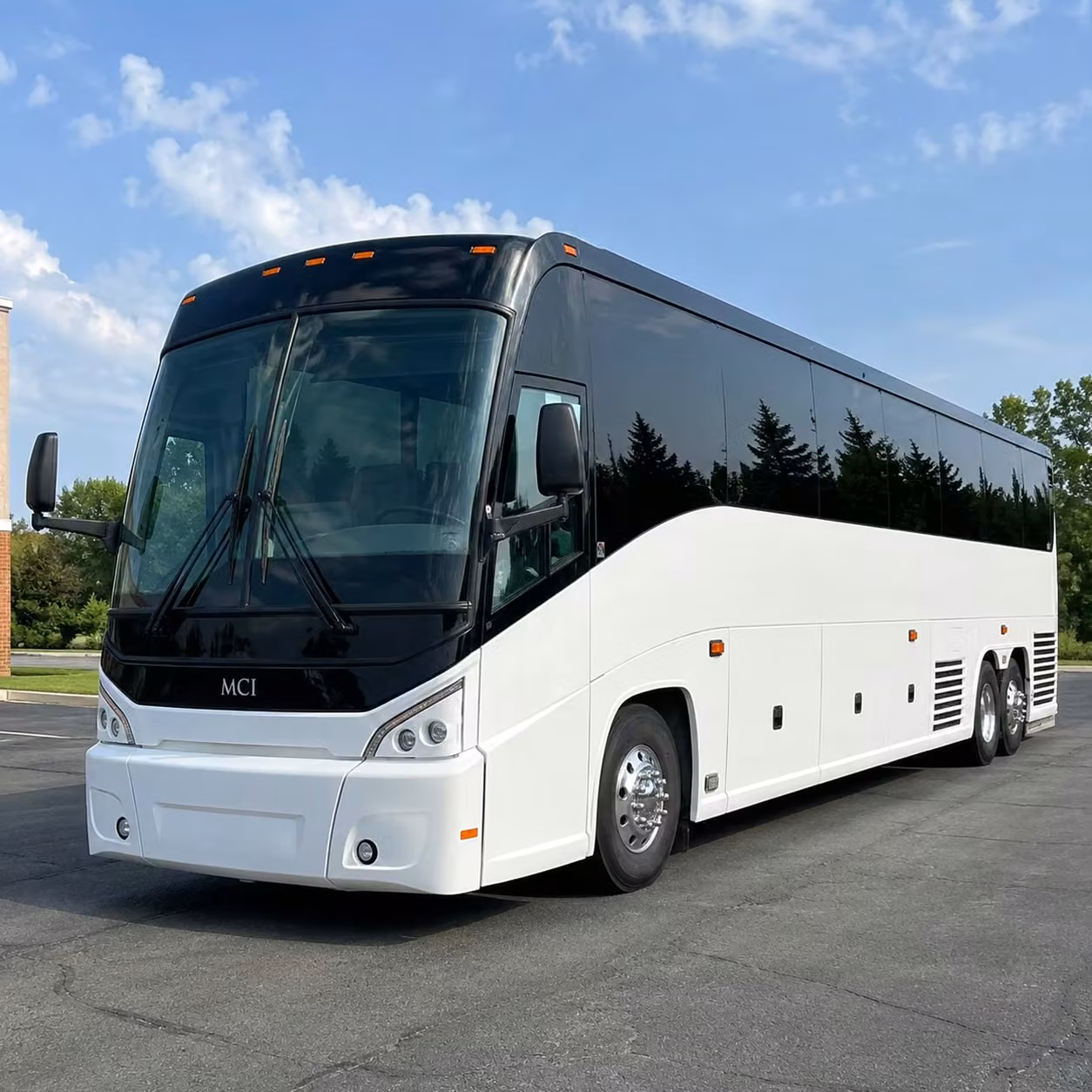 university and school groups have a reliable long distance option out of memphis